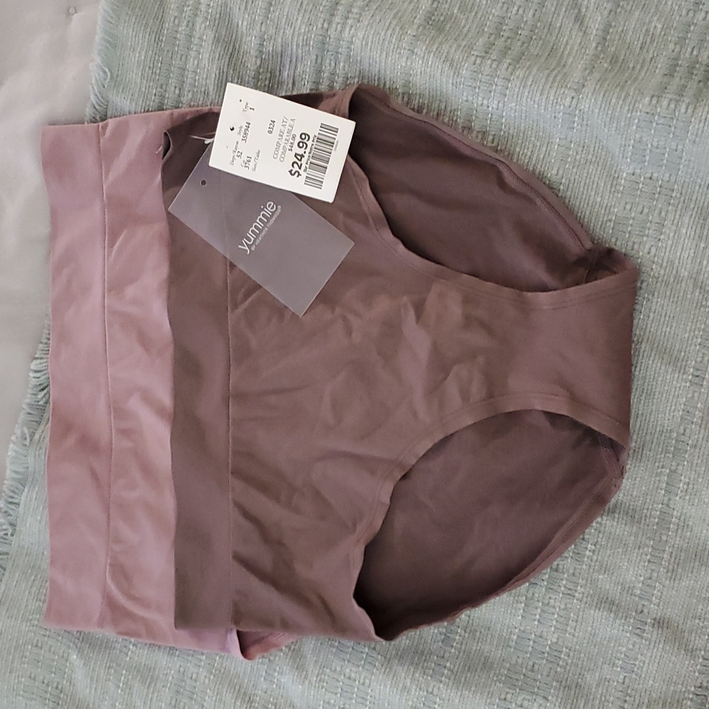 NWT- Heather Thomson Yummie High Rise Thin Lined Panties- S